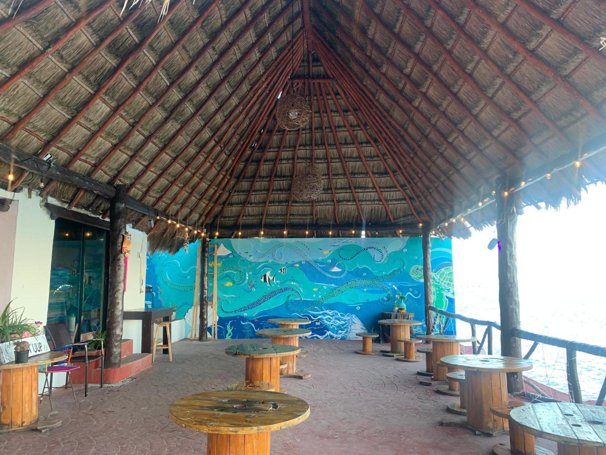 Casa Caribe Канкун Екстер'єр фото The interior of the restaurant