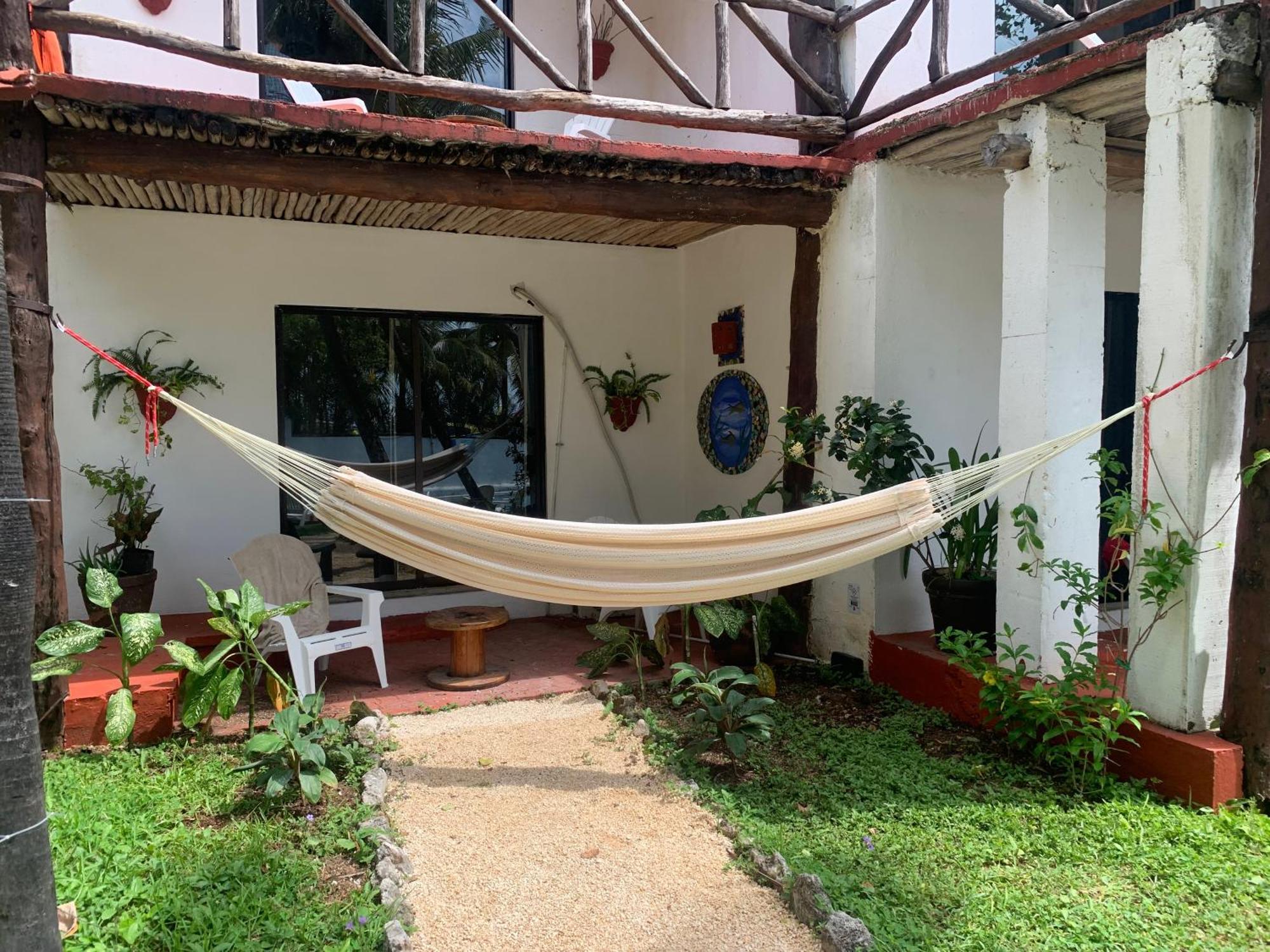 Casa Caribe Канкун Екстер'єр фото Hammock in Tulum, Mexico